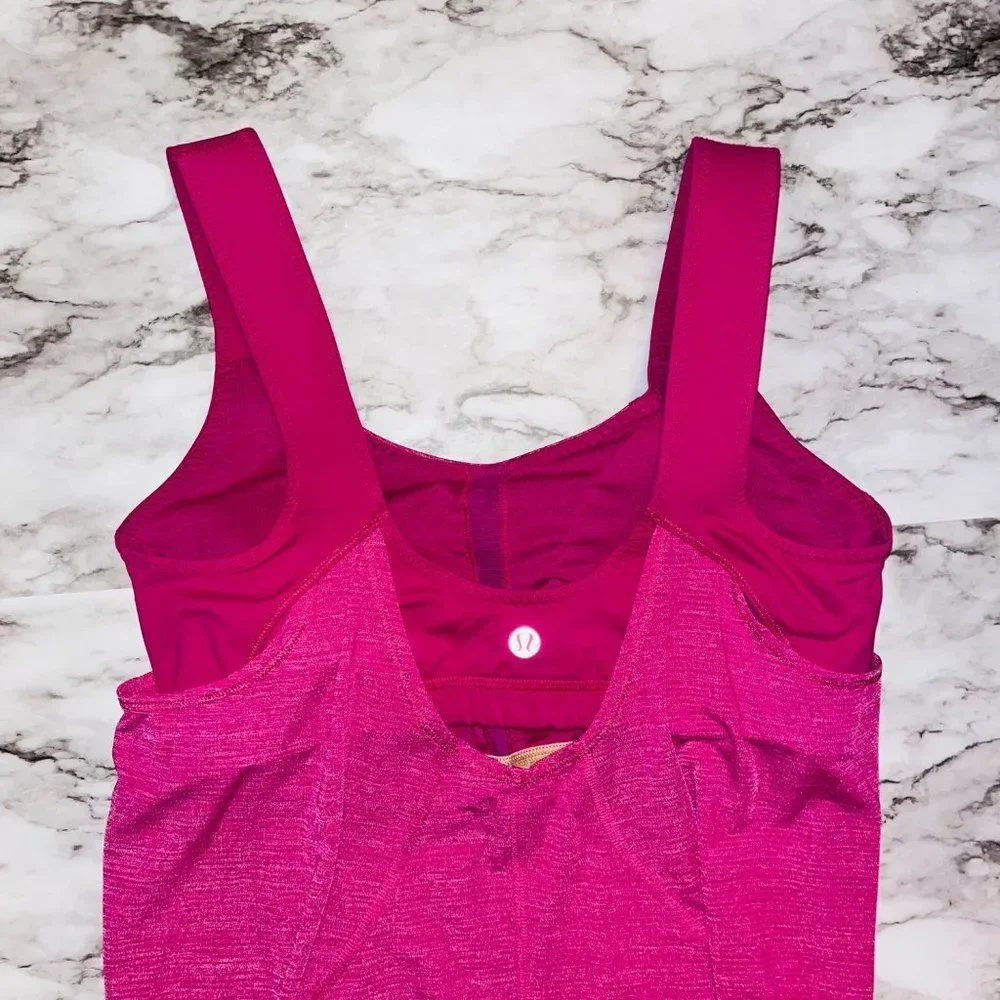 Lululemon Tank Top w/ Built in Sports Bra Mauve Pink Women 8 Active Athleisure